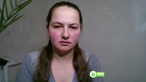 Snapshot of fearless_fairry chatting on 03-05-26, 08:38 Emily online show from 03-05-26, 08:38