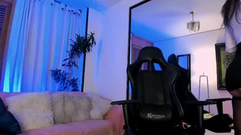 Snapshot of federicamiller chatting on 02-09-25, 06:05 Federica online show from 02-09-25, 06:05