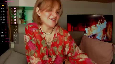 Snapshot of fedoseya chatting on 12-15-25, 02:10 Fedosya Baby Girl online show from 12-15-25, 02:10