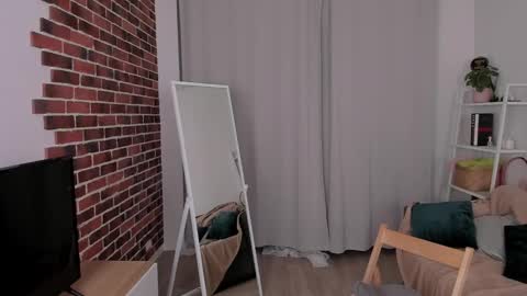 Daniela online show from 01-21-25, 04:27