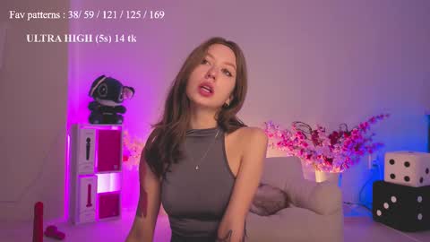 Snapshot of feelbetterwithme chatting on 10-18-25, 03:42 Princess Kate HOT ANAL VID ON FANSLY Help me reach 100 likes online show from 10-18-25, 03:42