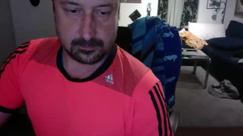 Snapshot of feetkissboy chatting on 09-19-25, 06:41 feetkissboy online show from 09-19-25, 06:41