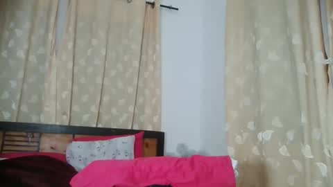 feetlovely507541 online show from 03-27-26, 09:36