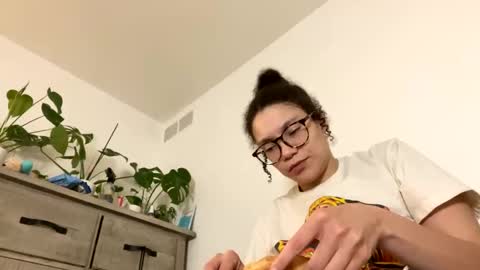 Soley online show from 02-24-25, 01:35