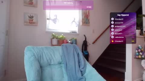 Soley online show from 03-06-25, 06:37