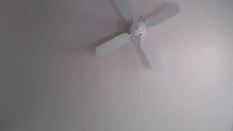 Soley online show from 09-20-25, 01:56