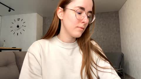 Mary online show from 03-21-26, 07:24