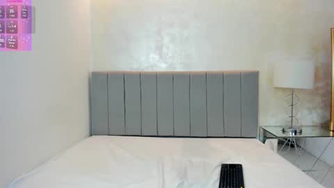 felicia_whitee online show from 09-12-25, 01:44