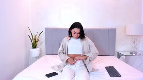 felicia_whitee online show from 09-16-25, 02:29