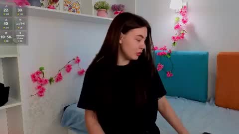 Molly online show from 07-12-26, 06:15