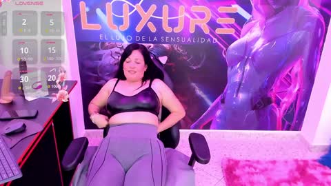 felina online show from 01-23-25, 06:56