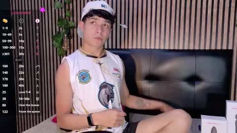 felipe_boy_18 online show from 09-26-25, 03:10