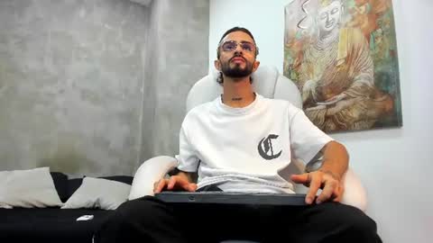 Felipe online show from 07-28-26, 03:13