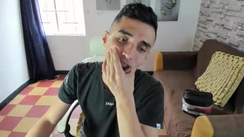 Snapshot of felipe_colinss chatting on 04-29-26, 05:30 felipe colinss online show from 04-29-26, 05:30