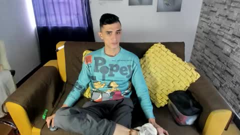 Snapshot of felipe_colinss chatting on 06-09-26, 12:28 felipe colinss online show from 06-09-26, 12:28