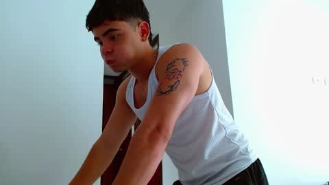 felipexvip online show from 03-06-25, 06:37