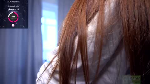 Snapshot of felissiany chatting on 09-26-25, 04:49 Hello im Nova online show from 09-26-25, 04:49