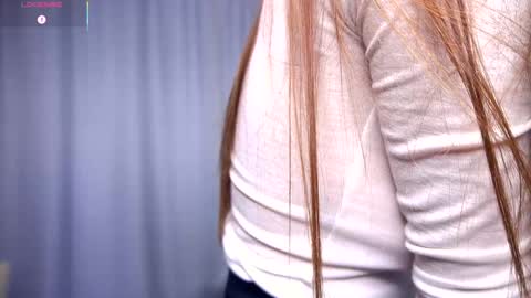 Snapshot of felissiany chatting on 10-16-25, 04:35 Hello im Nova online show from 10-16-25, 04:35