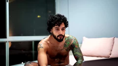 Snapshot of felix_candela chatting on 01-09-25, 05:44 Felix Candela online show from 01-09-25, 05:44