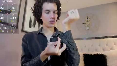 FELIPE online show from 07-17-26, 06:02