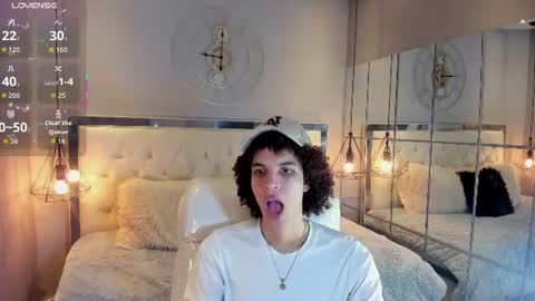 FELIPE online show from 07-19-26, 05:49