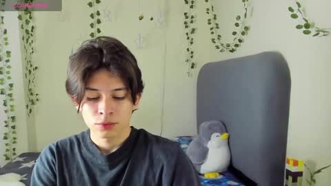 Felix leex online show from 12-20-24, 11:47