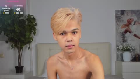 Snapshot of felix_rey chatting on 02-07-25, 04:14 Felix online show from 02-07-25, 04:14