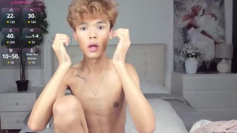 Snapshot of felix_rey chatting on 10-03-25, 06:27 Felix online show from 10-03-25, 06:27