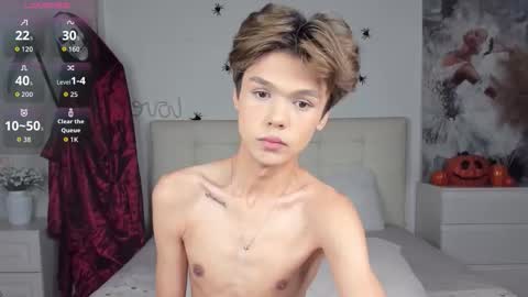 Snapshot of felix_rey chatting on 10-29-25, 09:05 Felix online show from 10-29-25, 09:05