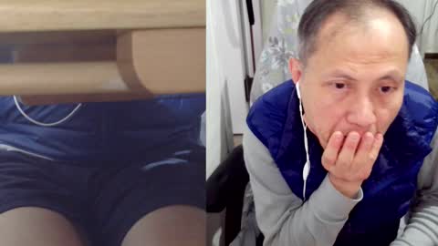 Snapshot of felixlau chatting on 02-12-25, 10:03 felixlau online show from 02-12-25, 10:03