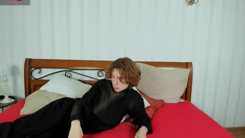 Felix online show from 10-24-25, 05:15