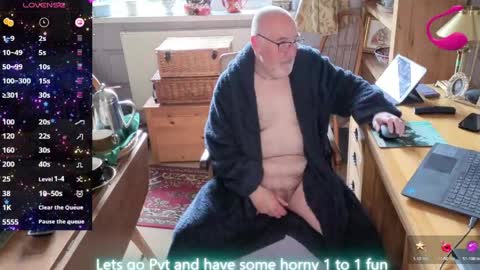 Adam online show from 04-25-26, 07:55