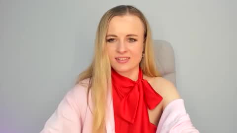 Snapshot of felorina chatting on 04-03-26, 06:06 felorina online show from 04-03-26, 06:06