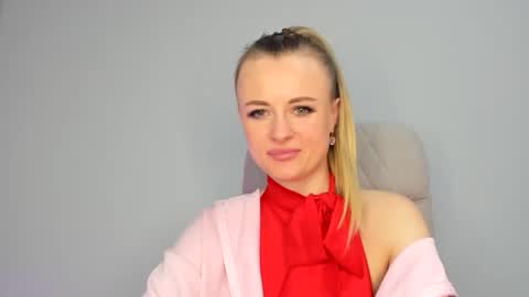 Snapshot of felorina chatting on 04-10-26, 08:02 felorina online show from 04-10-26, 08:02