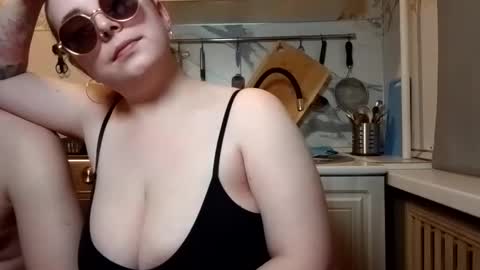 Snapshot of femdom_room chatting on 02-15-25, 01:05 femdom_room online show from 02-15-25, 01:05
