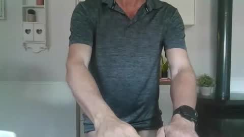 Snapshot of femdomsubby chatting on 01-16-26, 06:50 femdomsubby online show from 01-16-26, 06:50