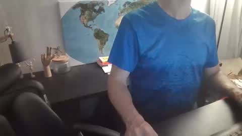 Snapshot of femdomsubby chatting on 02-18-26, 11:06 femdomsubby online show from 02-18-26, 11:06