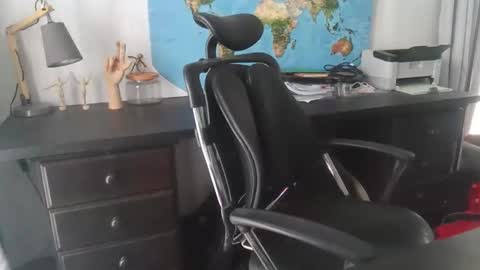 Snapshot of femdomsubby chatting on 03-01-26, 05:09 femdomsubby online show from 03-01-26, 05:09