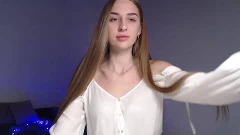 Snapshot of femkedejager chatting on 12-25-24, 09:11 Femke online show from 12-25-24, 09:11