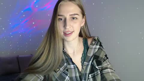 Snapshot of femkedejager chatting on 02-11-25, 07:16 Femke online show from 02-11-25, 07:16