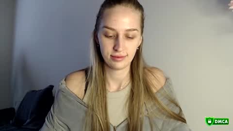 Snapshot of femkedejager chatting on 11-02-25, 11:23 Femke online show from 11-02-25, 11:23