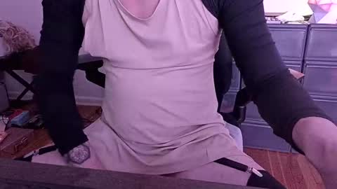 femme_mystique online show from 11-06-25, 09:10