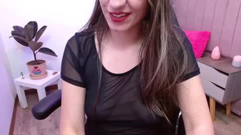 Alejandra online show from 03-11-25, 02:10
