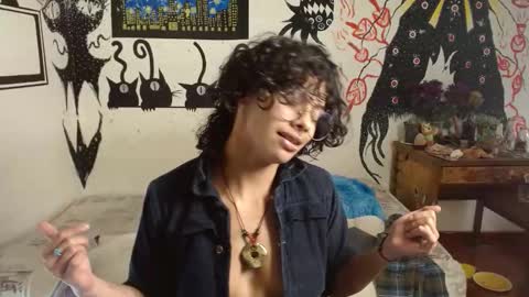 Fenix online show from 10-16-25, 09:16