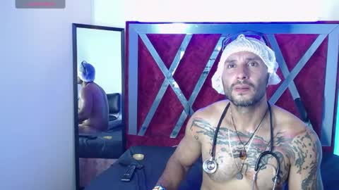 Snapshot of fenixx899 chatting on 05-29-26, 04:27 Fenix online show from 05-29-26, 04:27
