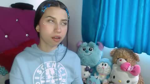 Snapshot of fenixxx1604 chatting on 10-10-25, 09:14 Fenixxx online show from 10-10-25, 09:14