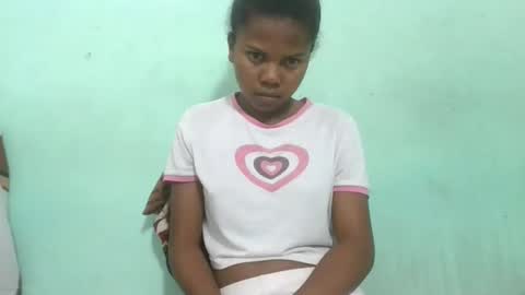 fenou122745 online show from 10-03-25, 05:15