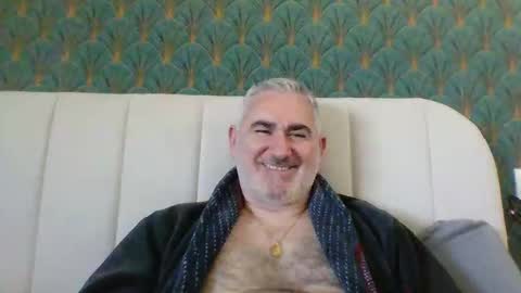 Antonio online show from 03-31-26, 02:28