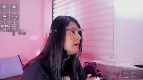 fernanda_liie_ online show from 04-14-26, 12:33