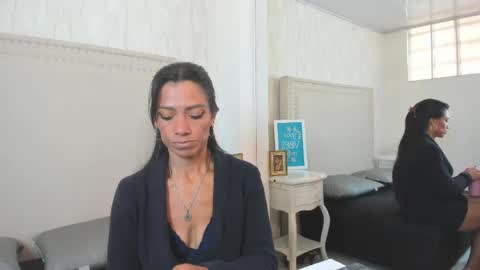 Fernanda  online show from 04-19-26, 06:32